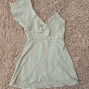 Blue blush white dress